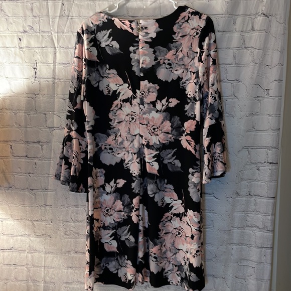 Tommy Hilfiger Floral Dress - Picture 8 of 10